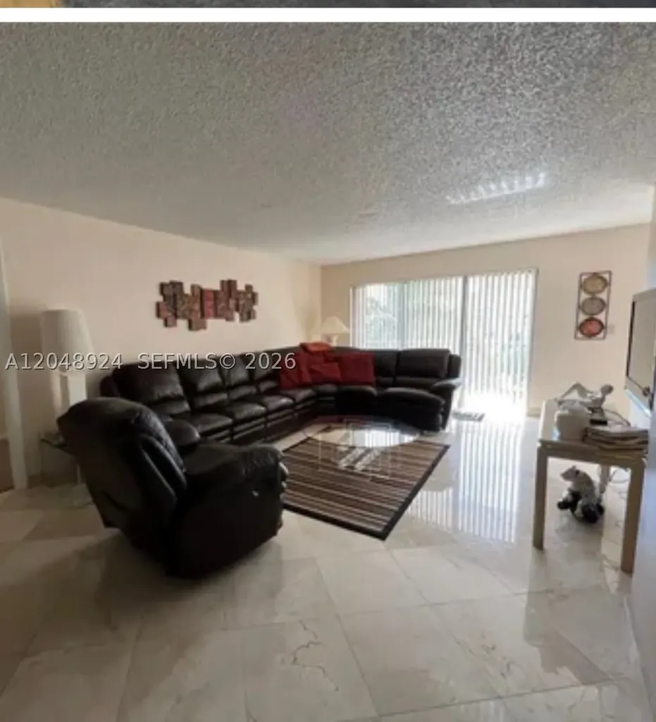 1201 S Ocean Drive Hollywood FL 33019