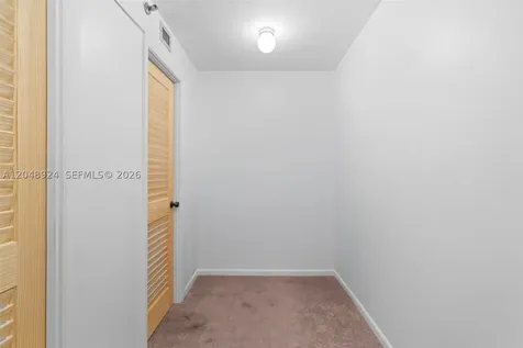 1201 S Ocean Drive Hollywood FL 33019