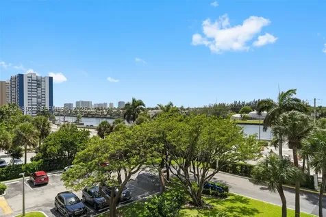 1201 S Ocean Drive Hollywood FL 33019