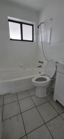 654 W 29th Street Hialeah FL 33012