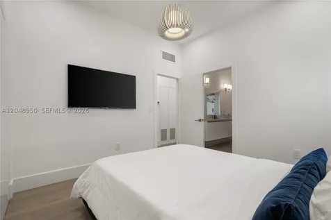 18955 Atlantic Boulevard Sunny Isles Beach FL 33160