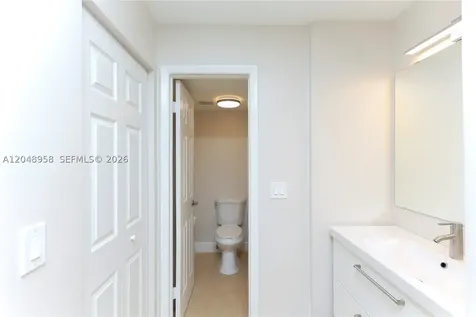 10125 W Sunrise Boulevard Plantation FL 33322