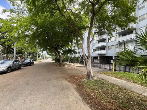 1470 NE 125th Terrace North Miami FL 33161