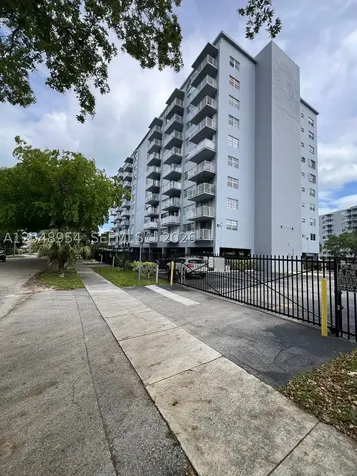 1470 NE 125th Terrace North Miami FL 33161