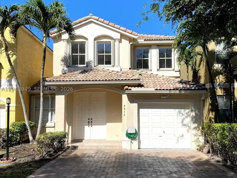 4874 NW 107th Path Doral FL 33178