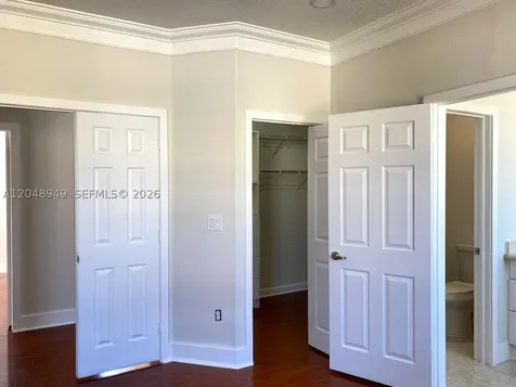 4874 NW 107th Path Doral FL 33178