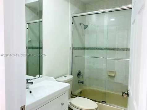 4874 NW 107th Path Doral FL 33178