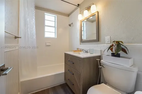 359 Meridian Avenue Miami Beach FL 33139