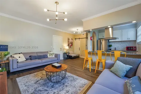 359 Meridian Avenue Miami Beach FL 33139