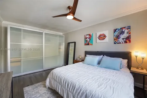 359 Meridian Avenue Miami Beach FL 33139