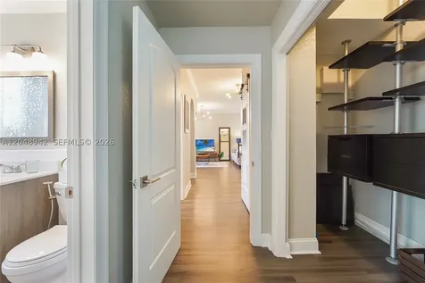 359 Meridian Avenue Miami Beach FL 33139