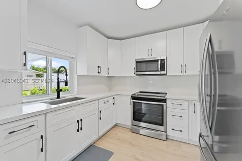 19225 Bel Aire Drive Cutler Bay FL 33157