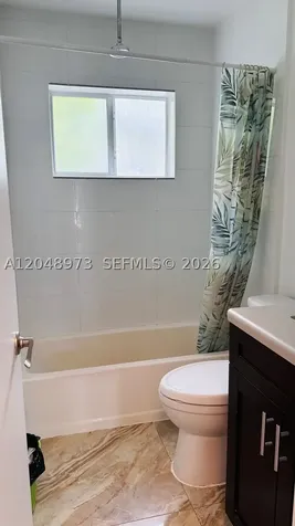 1097 NW 38th Street Miami FL 33127