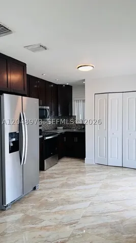 1097 NW 38th Street Miami FL 33127