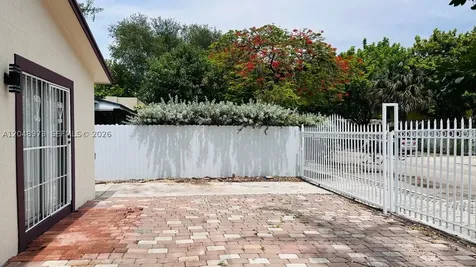1097 NW 38th Street Miami FL 33127