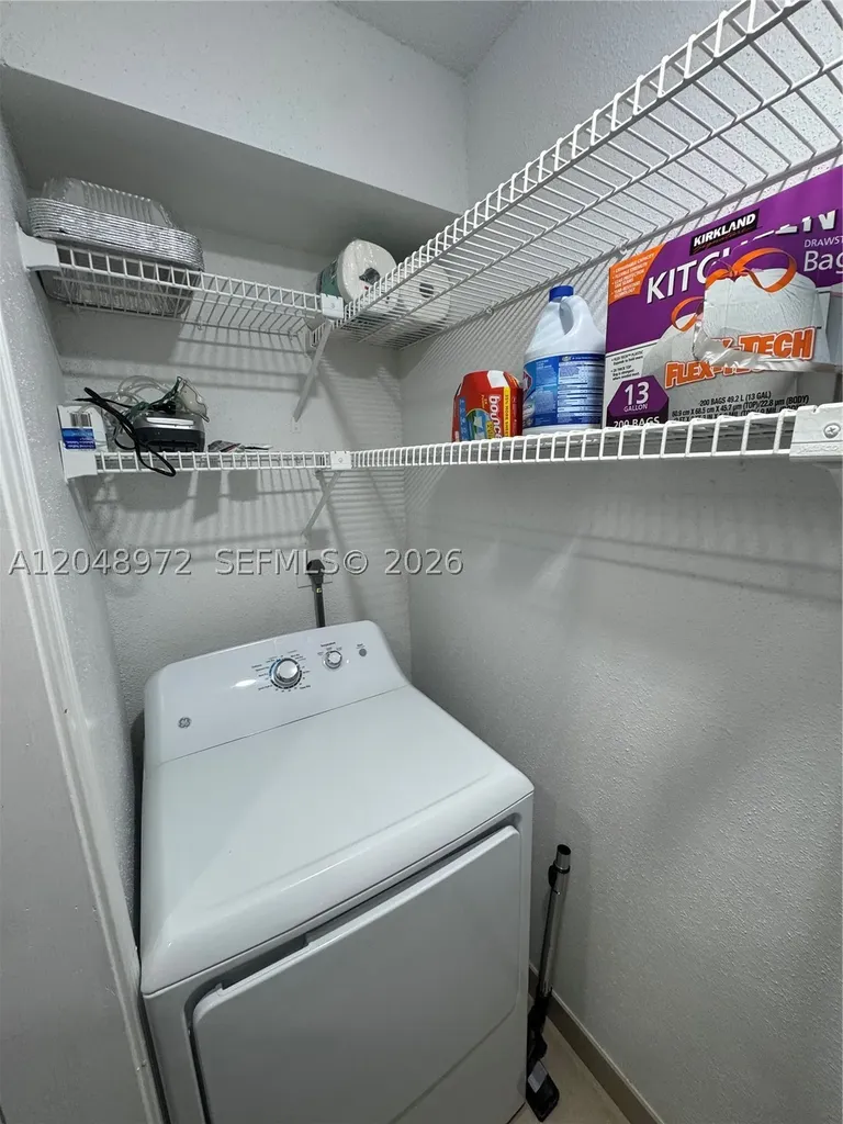 733 Riverside Drive Coral Springs FL 33071
