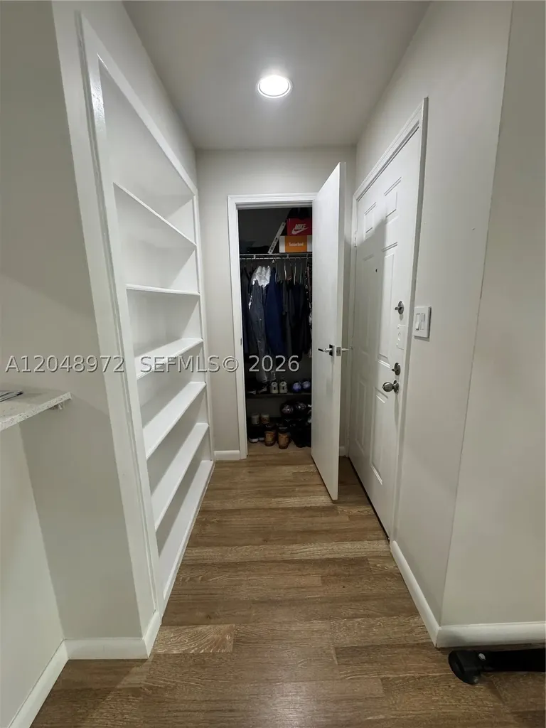 733 Riverside Drive Coral Springs FL 33071