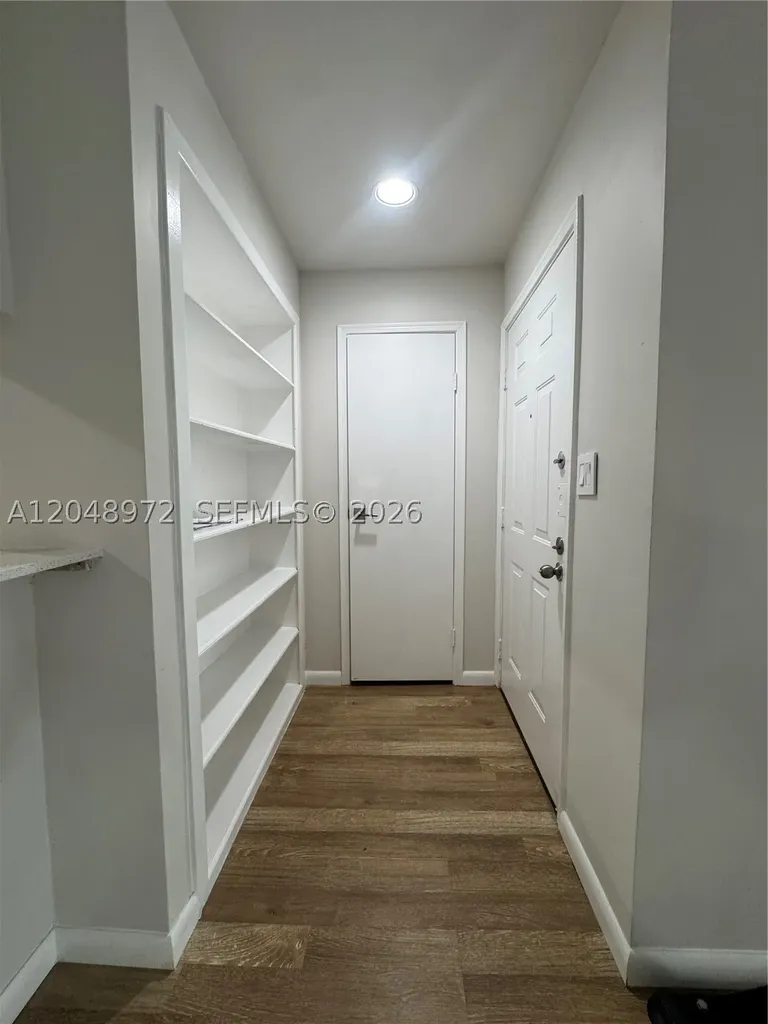 733 Riverside Drive Coral Springs FL 33071