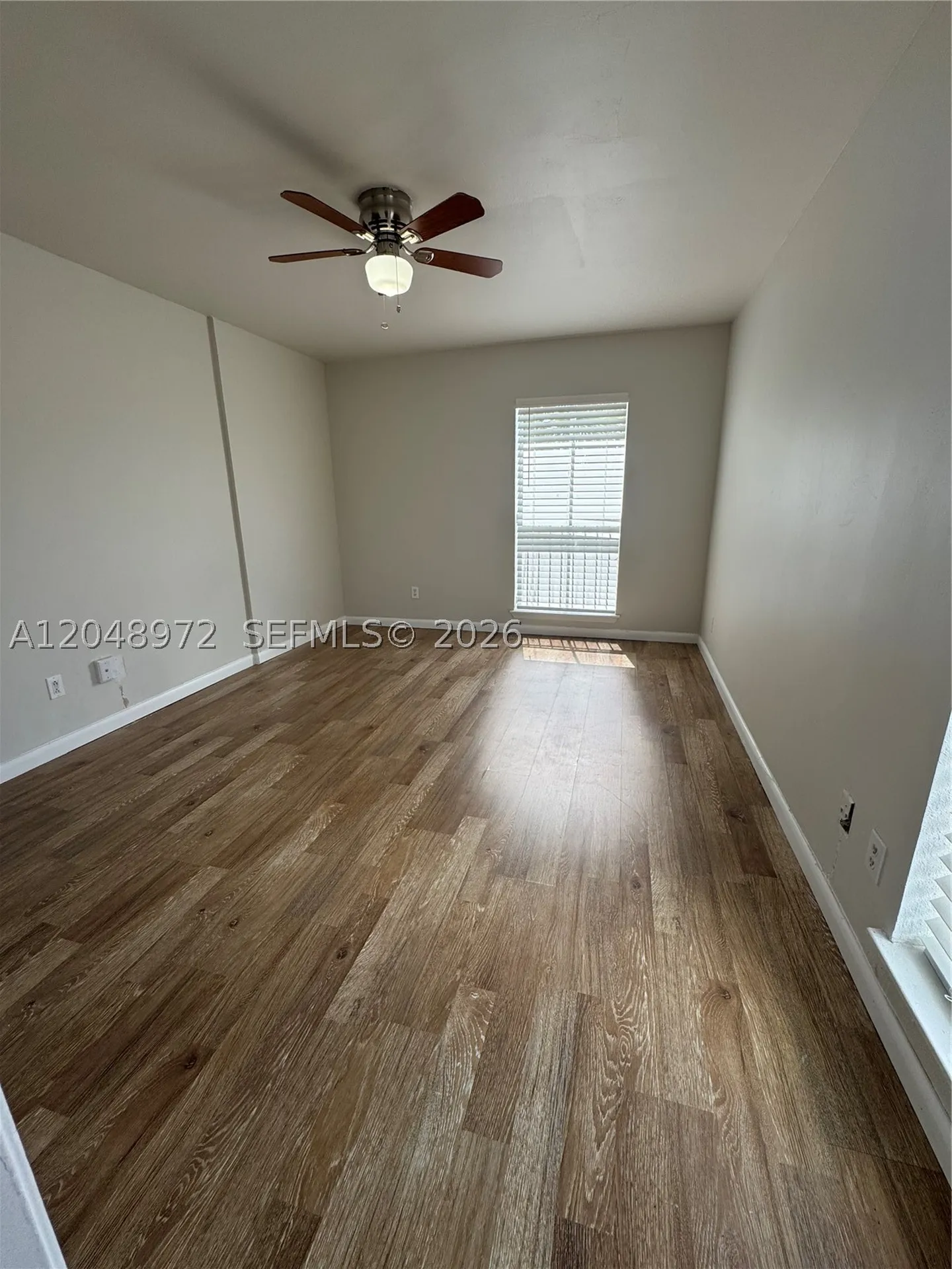 733 Riverside Drive Coral Springs FL 33071