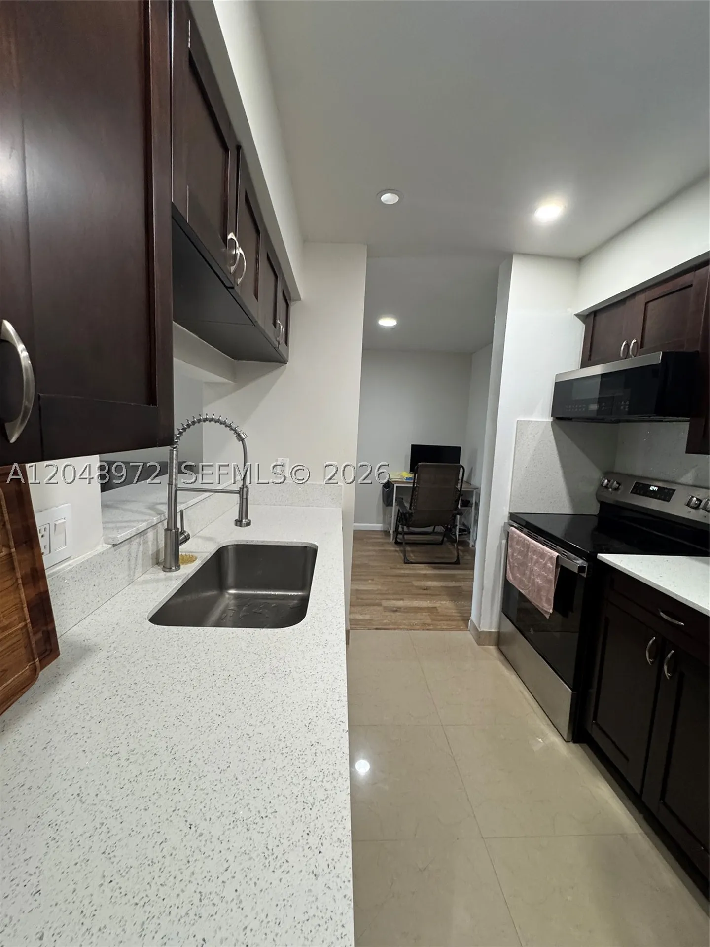 733 Riverside Drive Coral Springs FL 33071