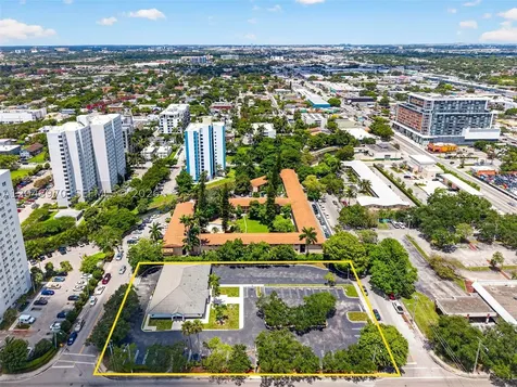 1902 NW 14th Avenue Miami FL 33125