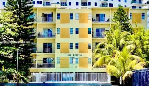 453 SW 2nd Street Miami FL 33130