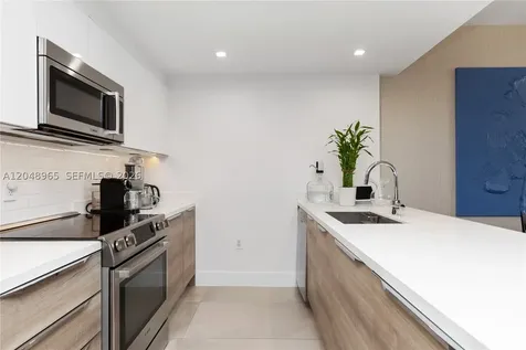 9940 W Bay Harbor Drive Bay Harbor Islands FL 33154