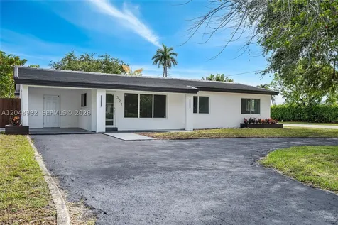 321 NW 36th Street Oakland Park FL 33309