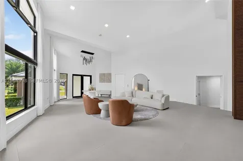 10506 SW 89 Place Miami FL 33176
