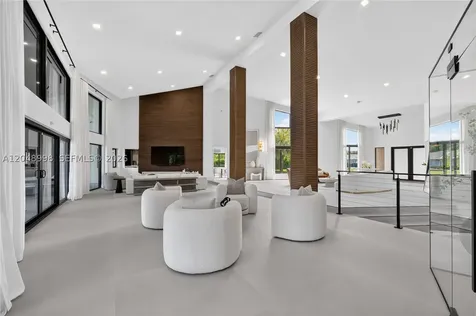10506 SW 89 Place Miami FL 33176