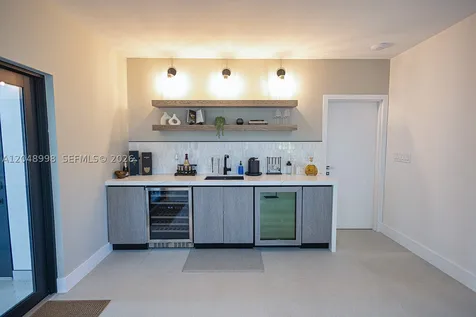 10506 SW 89 Place Miami FL 33176