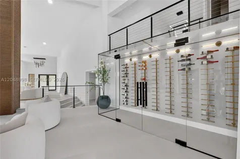 10506 SW 89 Place Miami FL 33176