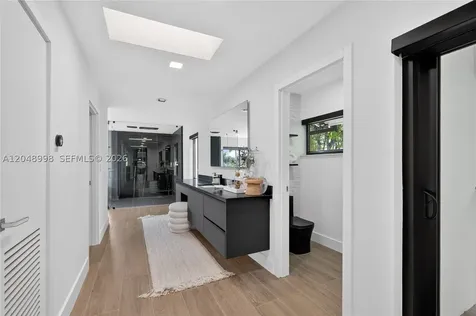 10506 SW 89 Place Miami FL 33176
