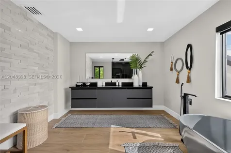 10506 SW 89 Place Miami FL 33176
