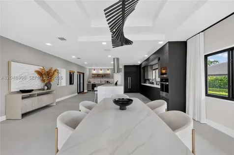 10506 SW 89 Place Miami FL 33176