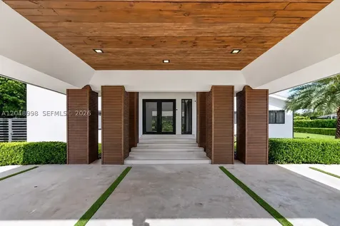 10506 SW 89 Place Miami FL 33176