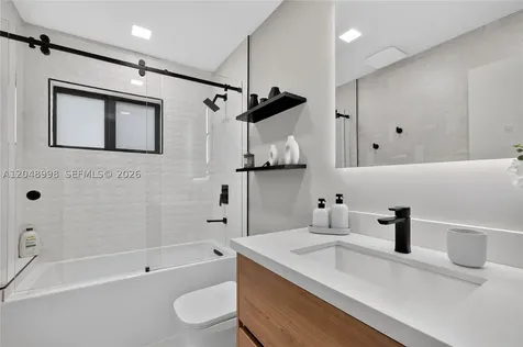 10506 SW 89 Place Miami FL 33176