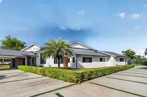 10506 SW 89 Place Miami FL 33176