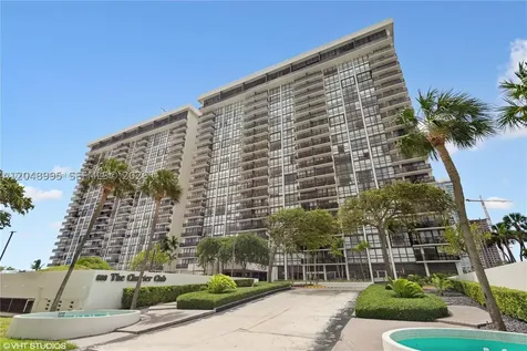 600 NE 36th Street Miami FL 33137