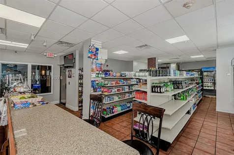 600 NE 36th Street Miami FL 33137