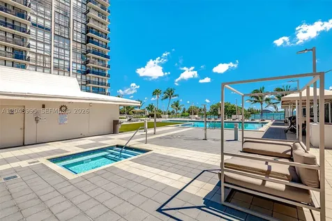 600 NE 36th Street Miami FL 33137