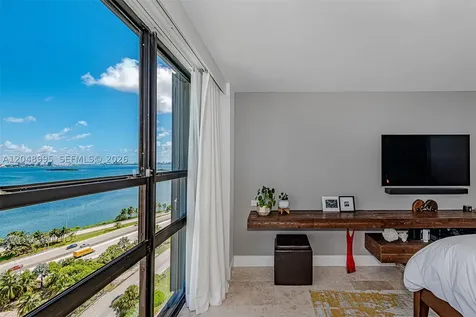 600 NE 36th Street Miami FL 33137