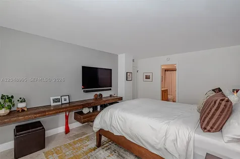 600 NE 36th Street Miami FL 33137