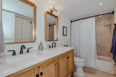 600 NE 36th Street Miami FL 33137