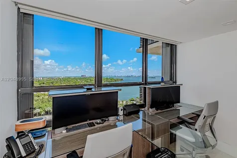 600 NE 36th Street Miami FL 33137