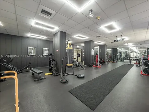 2750 NE 183rd Street Aventura FL 33160