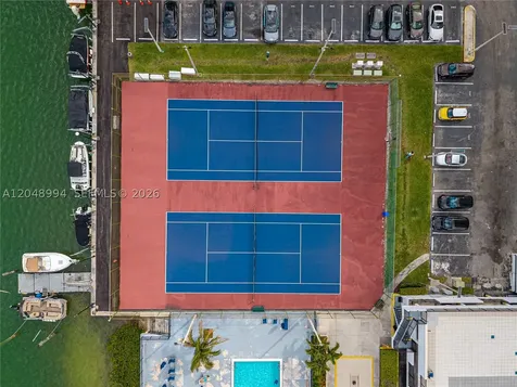 2750 NE 183rd Street Aventura FL 33160