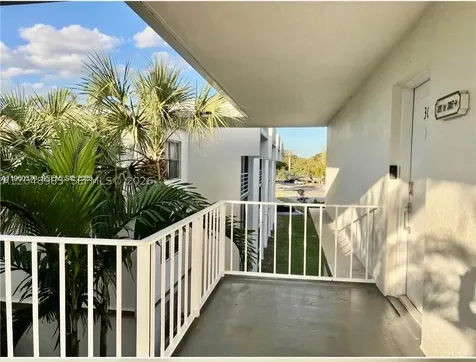 4255 N University Drive Sunrise FL 33351