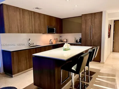 88 SW 7th Street Miami FL 33130