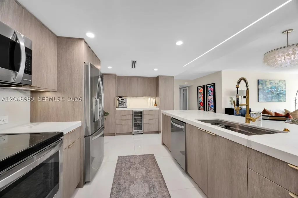 155 Ocean Lane Drive Key Biscayne FL 33149